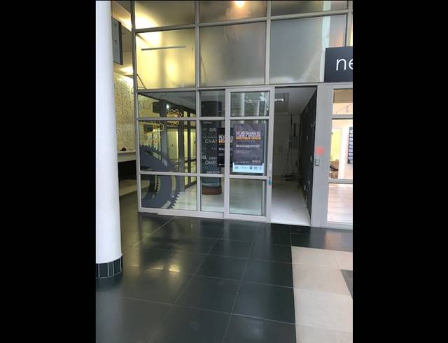 28M² RETAIL TO LET IN WOODSTOCK